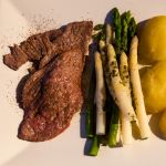 Minutensteak vom Rind mit Spargel (Kexi)