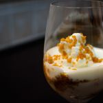 2012-01-15 3. Gang - Corn-Flakes-Sahne-Becher (2)