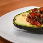 2016-05-29 0. Gang - Gefuellte Avocado mit Olivenoel